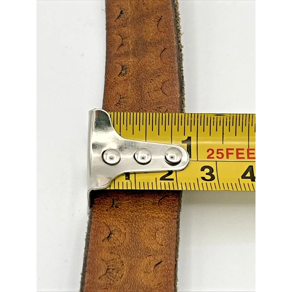 Levi’s shows signs
